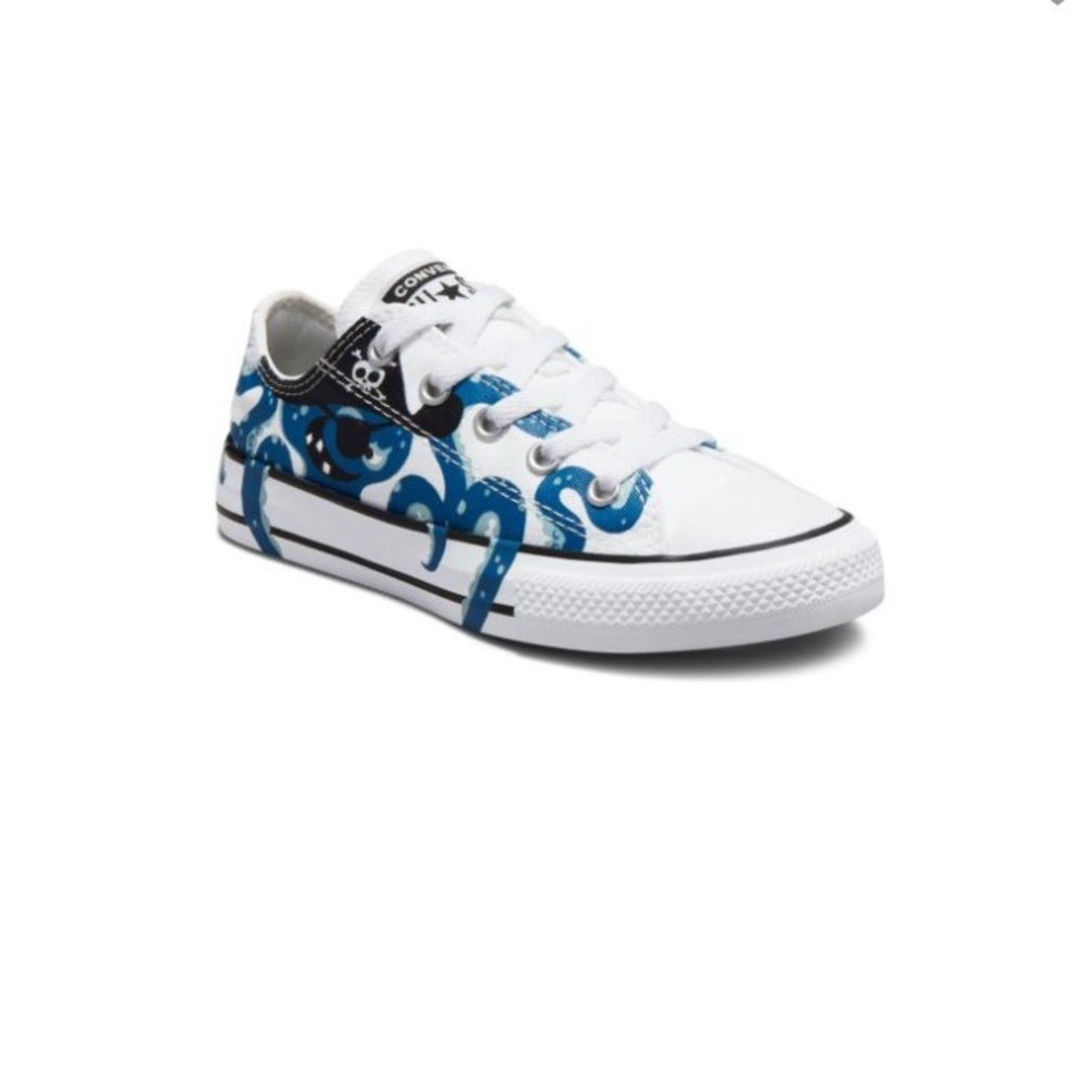 Boys brand new low top Converse (Pirate Octopus) shoes